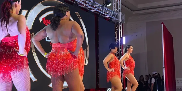 Different salsa dancing styles including Cuban and LA style